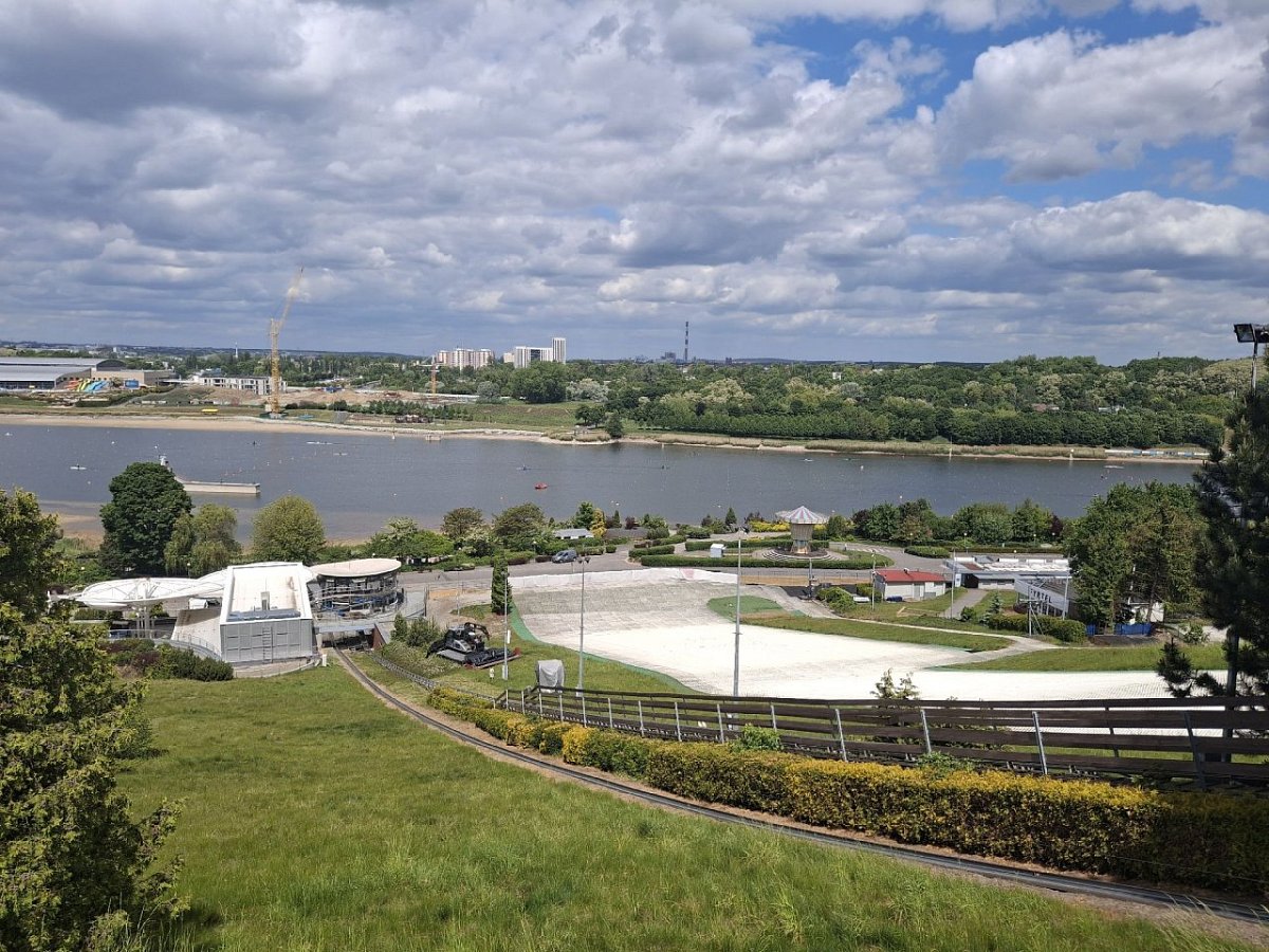Kopiec Wolności (100&nbsp;m)