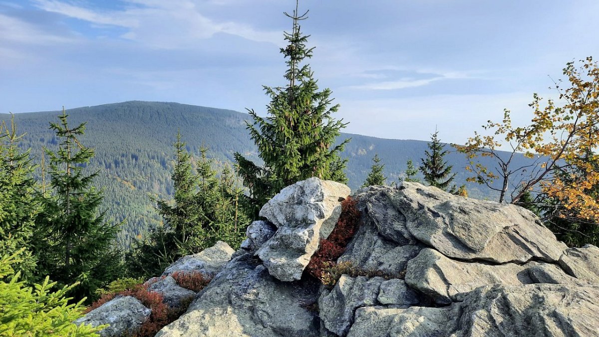 Karliny kameny (1079&nbsp;m)