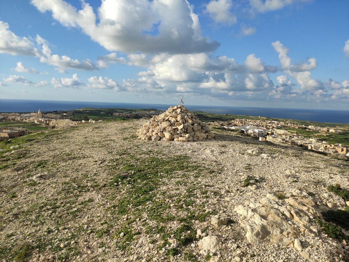 Ta’ Dbieġi (193&nbsp;m)