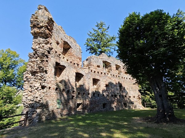 Dalečín - zřícenina hradu