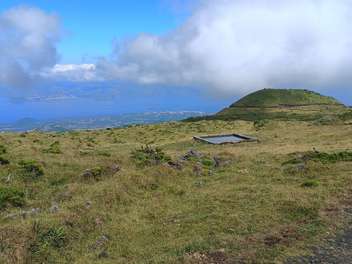 Capitão (1136&nbsp;m)